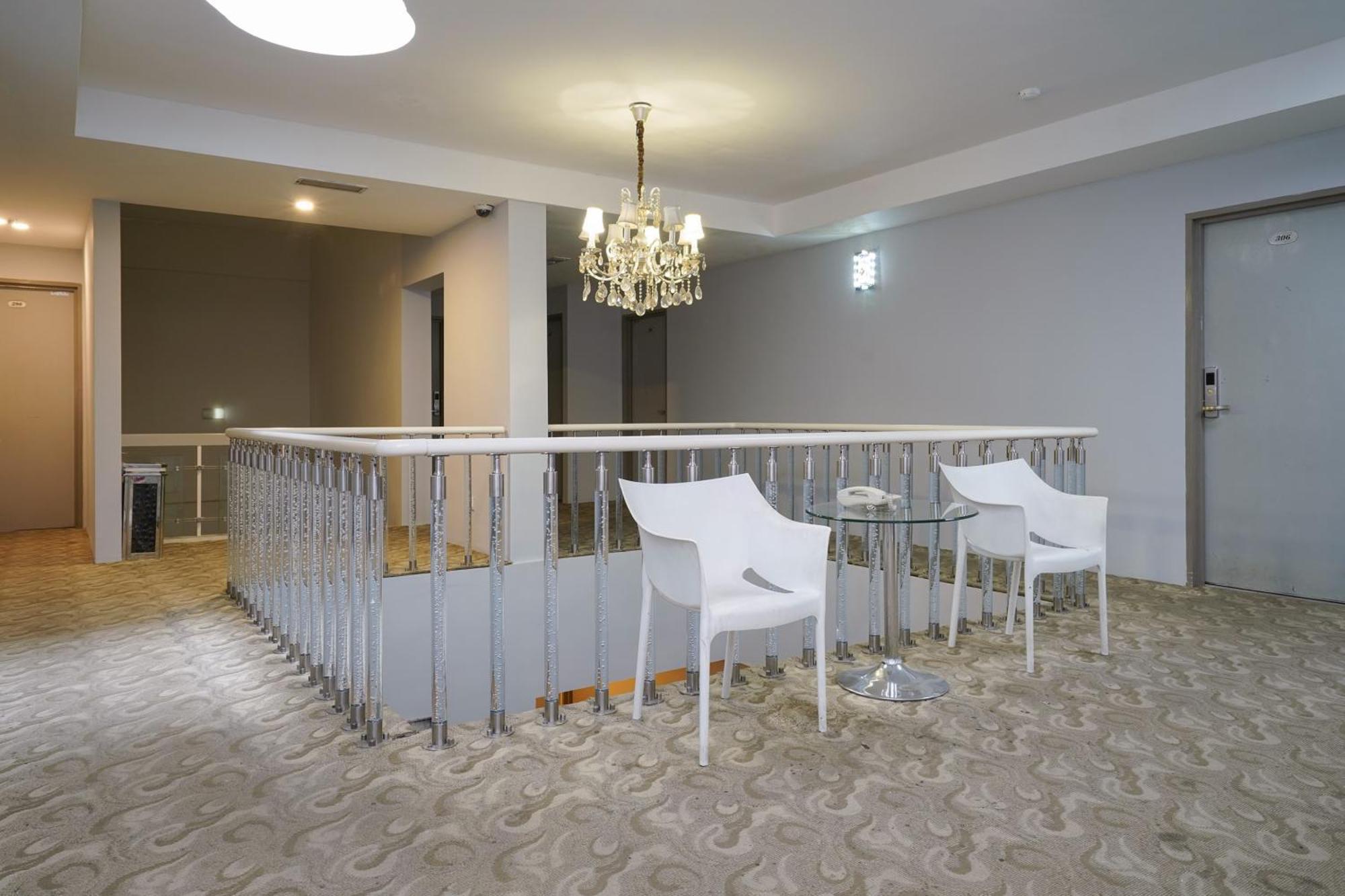 Capital O 89919 Hotel Hari Hari Куала-Лумпур Экстерьер фото